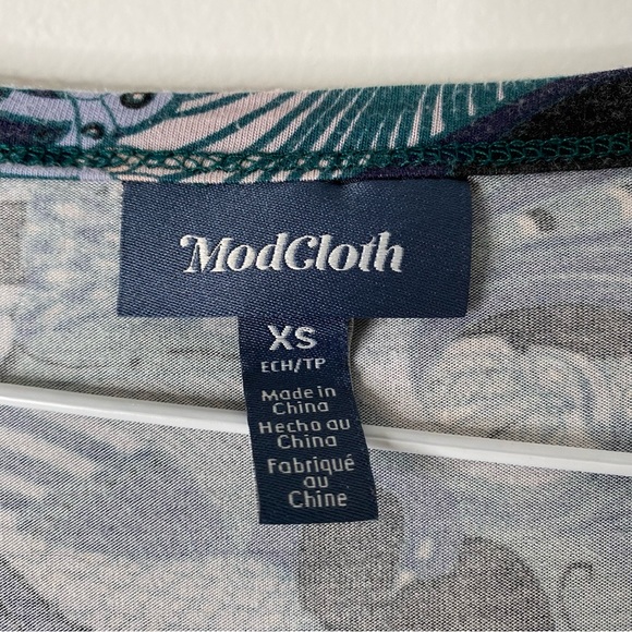 ModCloth Green Blue Peacock Paisley Long Sleeve Top - Picture 7 of 8